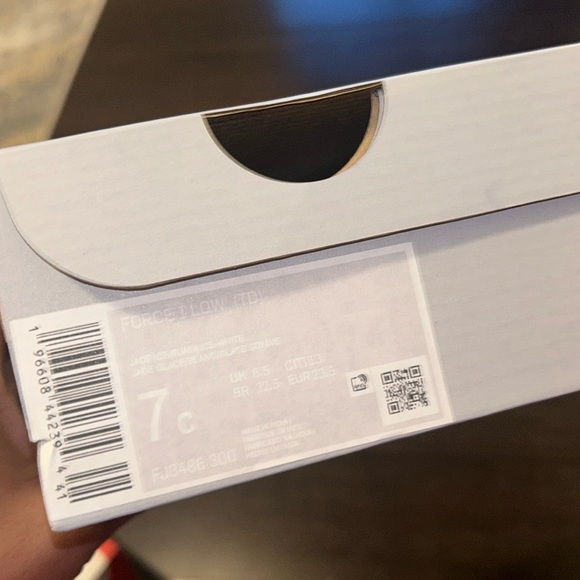 Little Girls Tiffany Blue & Cream Air Force 1 - Picture 4 of 5